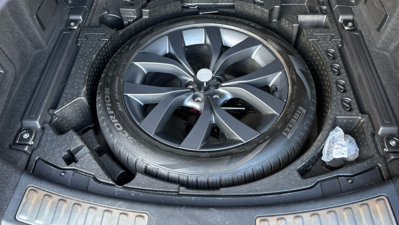 Land Rover Discovery Sport 1.5 P300e R-Dynamic SE 5dr Auto [5 Seat] Station Wagon